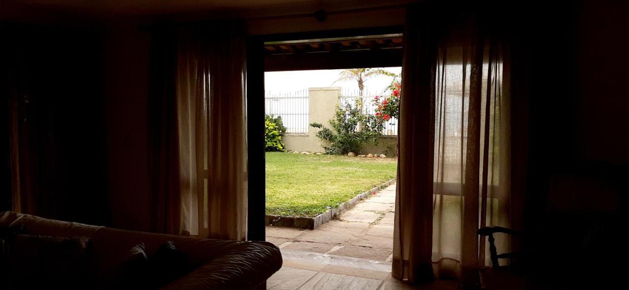 Villa Casarao Pe Na Areia Pero Cabo Frio Exterior foto